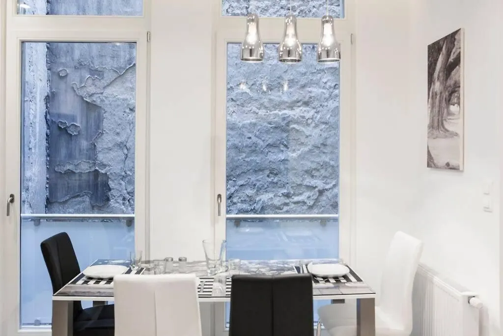 Apartment Downtown Ulloi 3 Budapest