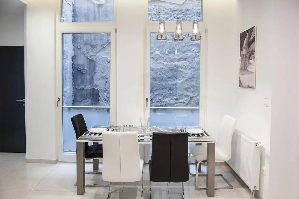 Apartment Downtown Ulloi 3 Budapest Hungary