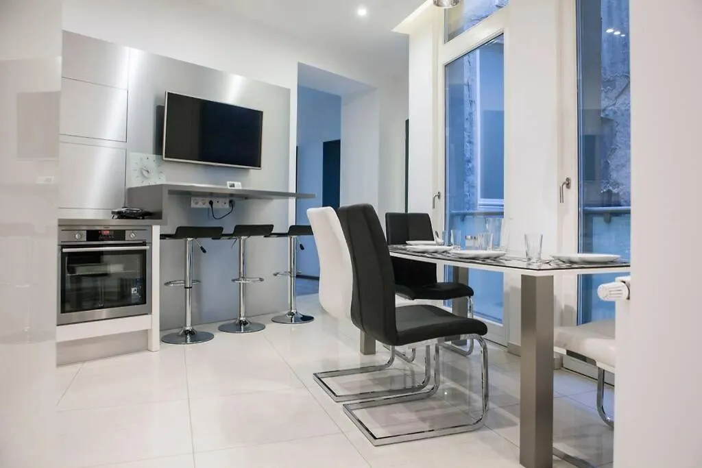 Apartment Downtown Ulloi 3 Budapest Hungary