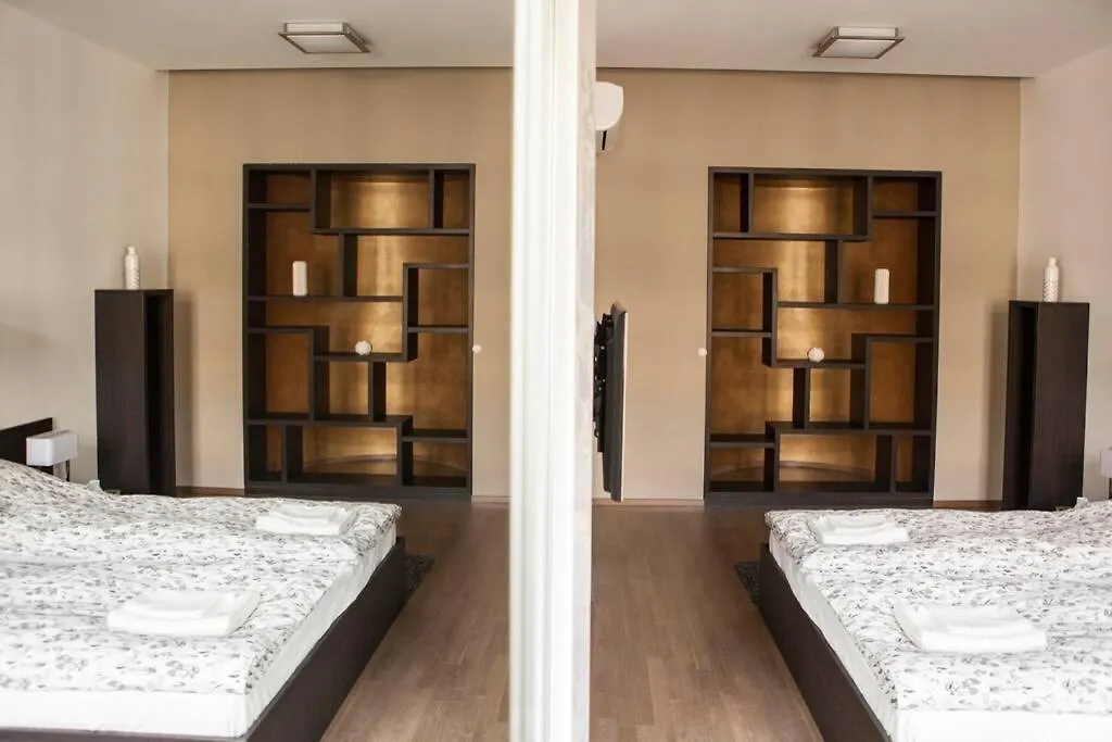 Apartment Downtown Ulloi 3 Budapest 0*,
